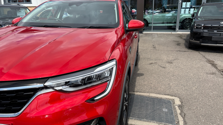 Renault Arkana 1.6 E-TECH Hybrid 145 Iconic 5dr Auto Hybrid Estate